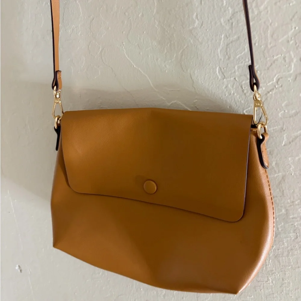 RP Elegant Tan Crossbody Bag